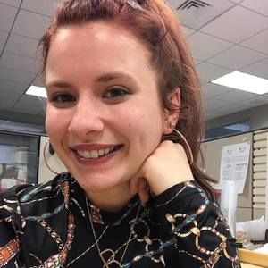 Meet your Posher, Riane